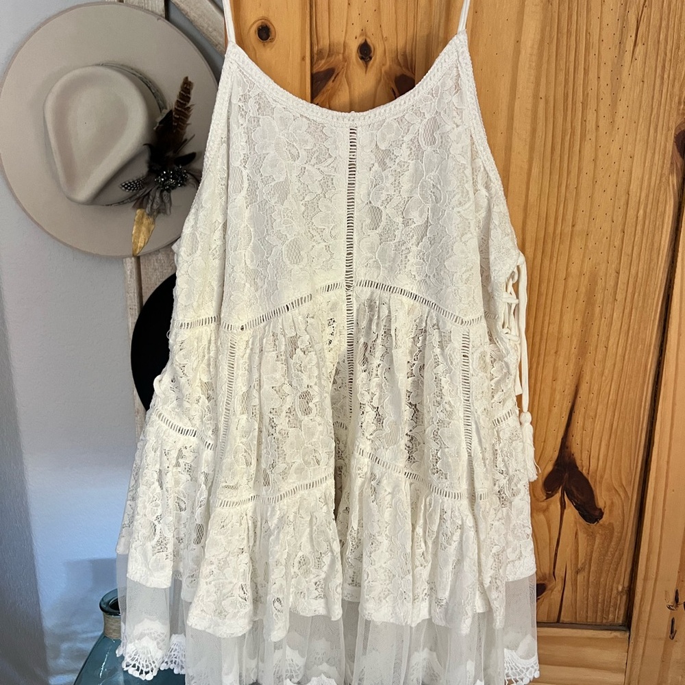 POL Lace Detail Top